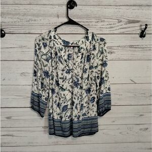 "Rose & Rhyme" woman's shirt